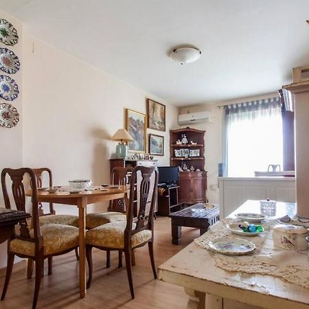 Habitacion Piso Compartido Sevilla Bagian luar foto
