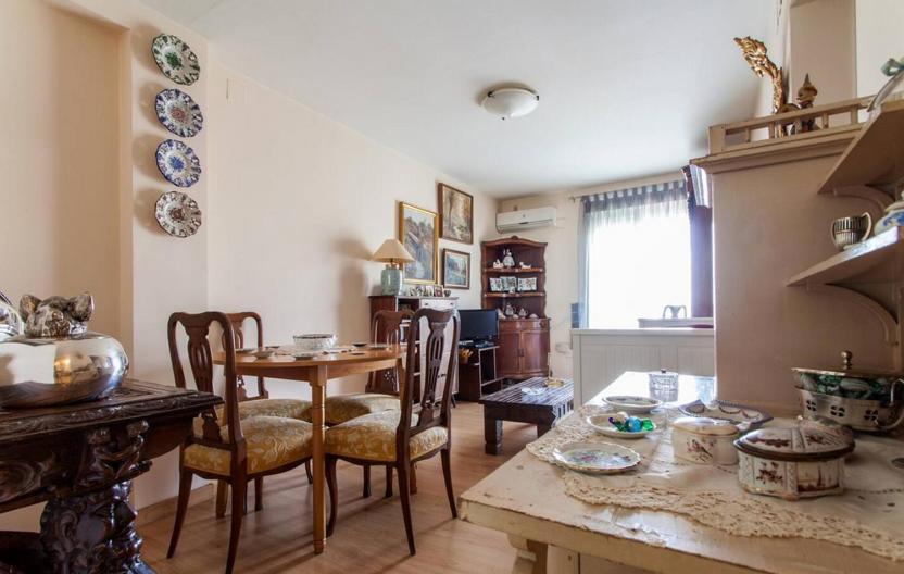 Habitacion Piso Compartido Sevilla Bagian luar foto